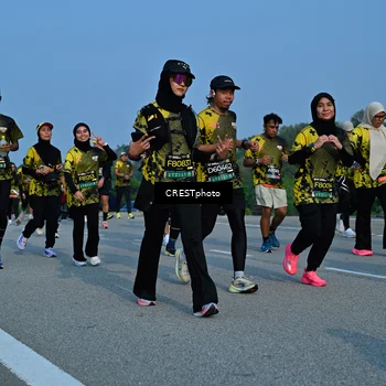 Runner Photo 6674359