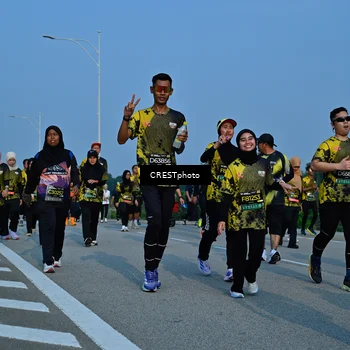 Runner Photo 6674361