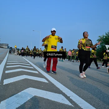 Runner Photo 6674363