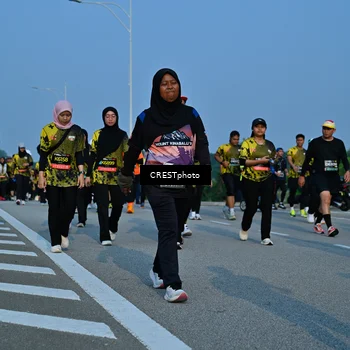 Runner Photo 6674364