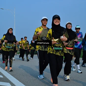 Runner Photo 6674433