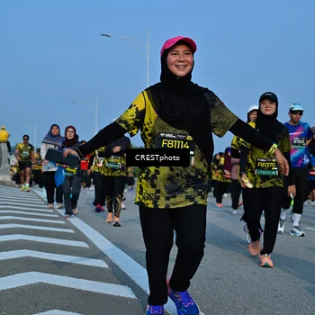 Runner Photo 6674438