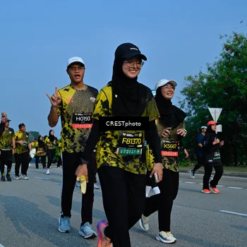 Runner Photo 6674440