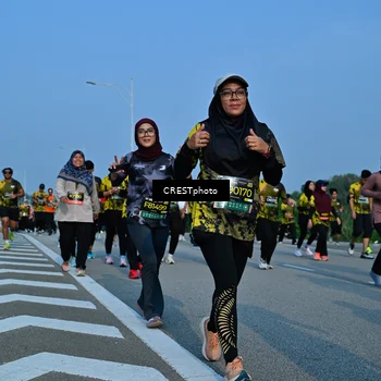 Runner Photo 6674443