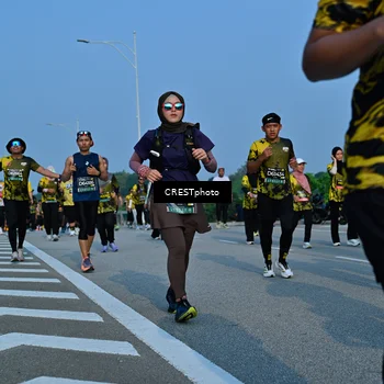 Runner Photo 6674479