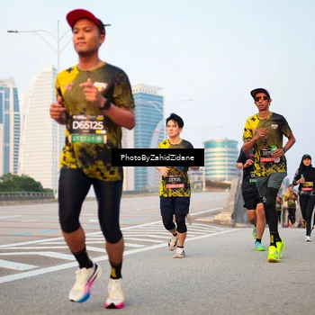 Runner Photo 6674485