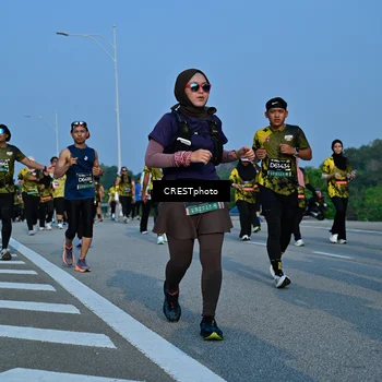 Runner Photo 6674489
