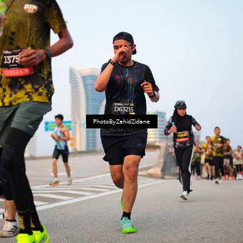Runner Photo 6674528