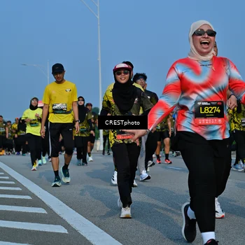 Runner Photo 6674530