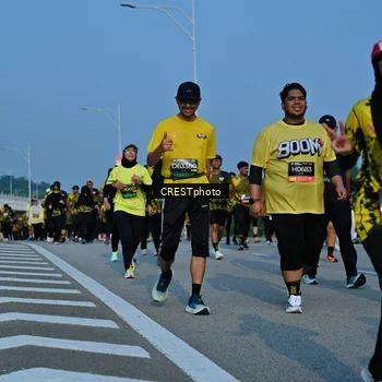 Runner Photo 6674543