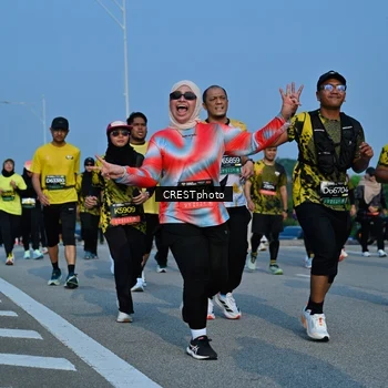 Runner Photo 6674544