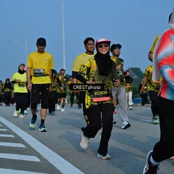 Runner Photo 6674545