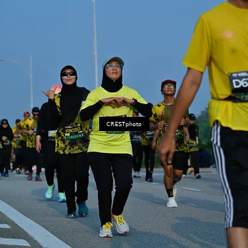 Runner Photo 6674555