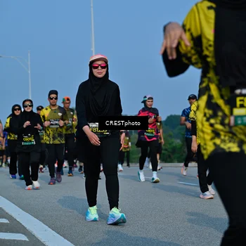 Runner Photo 6674556
