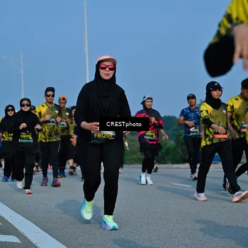 Runner Photo 6674559