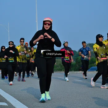 Runner Photo 6674569