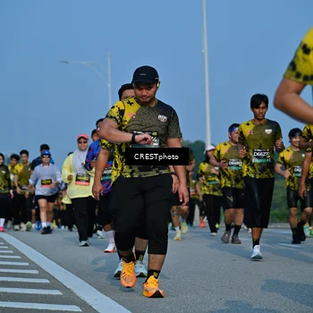 Runner Photo 6674606