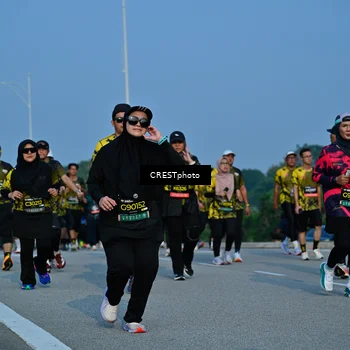 Runner Photo 6674618
