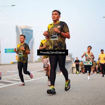 Runner Photo 6674623