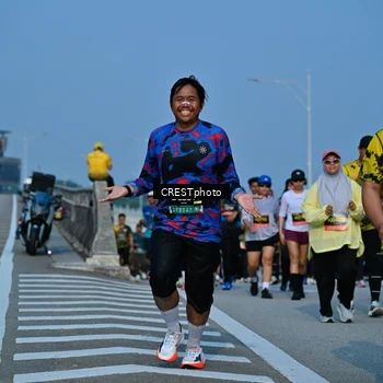 Runner Photo 6674639