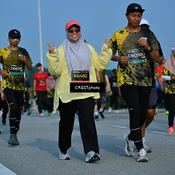 Runner Photo 6674655