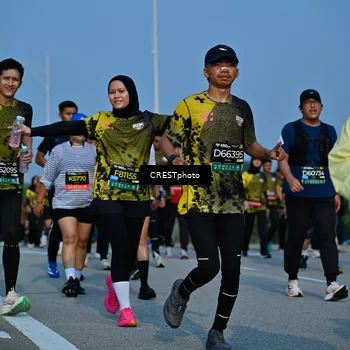 Runner Photo 6674663