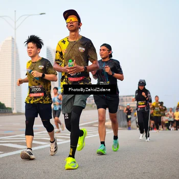 Runner Photo 6674665