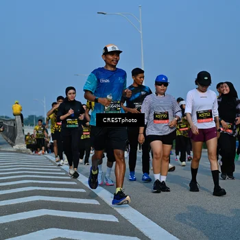 Runner Photo 6674682