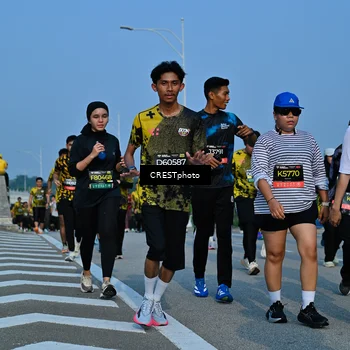 Runner Photo 6674690
