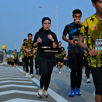 Runner Photo 6674705