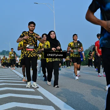 Runner Photo 6674706