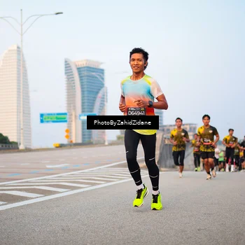 Runner Photo 6674709