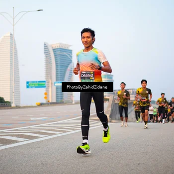 Runner Photo 6674724