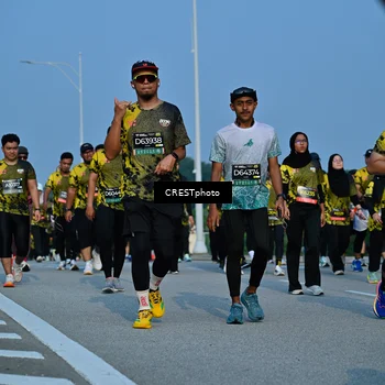 Runner Photo 6674725