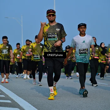 Runner Photo 6674736