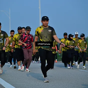 Runner Photo 6674743
