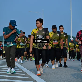 Runner Photo 6674750