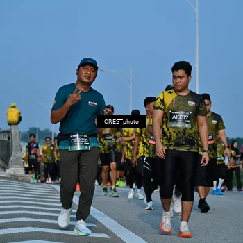 Runner Photo 6674755