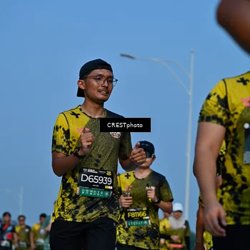 Runner Photo 6674756