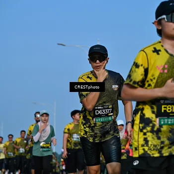 Runner Photo 6674772
