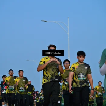 Runner Photo 6674791