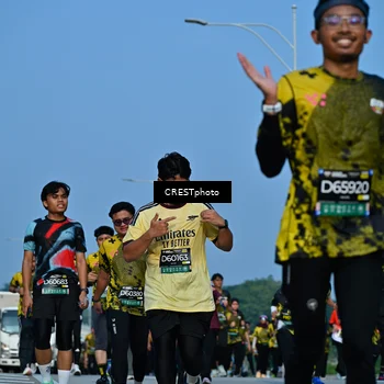 Runner Photo 6674812