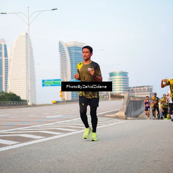 Runner Photo 6674818