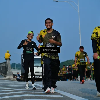 Runner Photo 6674823