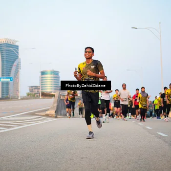 Runner Photo 6674841