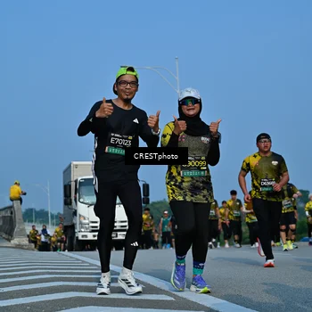Runner Photo 6674843