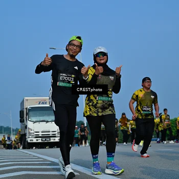 Runner Photo 6674844