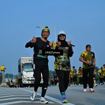 Runner Photo 6674849