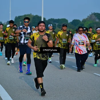 Runner Photo 6674853