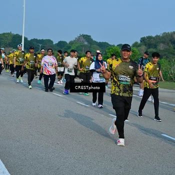Runner Photo 6674859